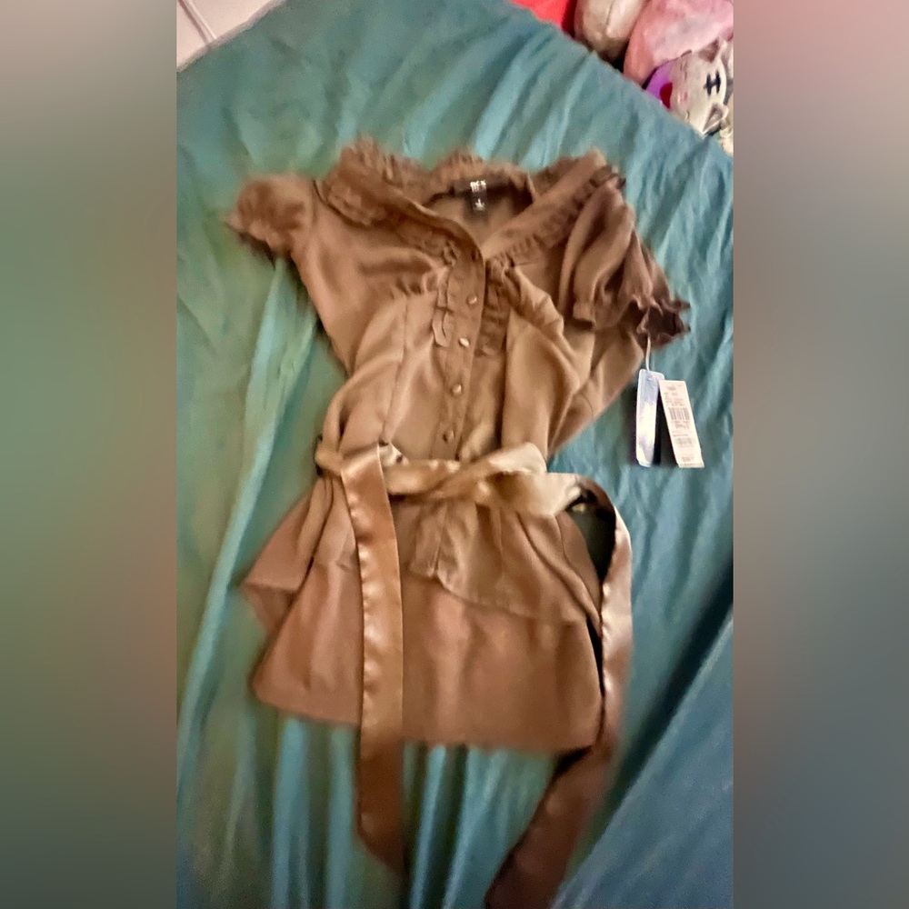 Tan bcx blouse